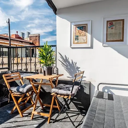 Appartement Lovely Flat With Terrace On Istiklal Street