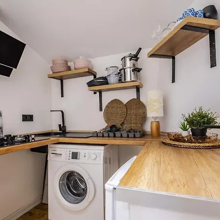 Lovely Flat With Terrace On Istiklal Street Appartement